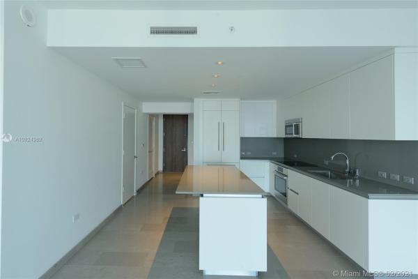 Reach Brickell City Centre, 68 SE 6th St #3705, Miami, Florida 33131, image 2