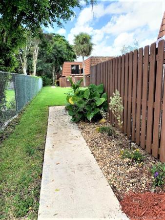 Village At Lake Pine, 11874 SW 9th Mnr, Davie, Florida 33325, image 2