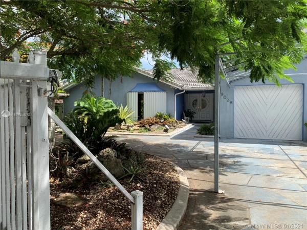Ne Ro, 9036 SW 23rd Ln, Westchester, Florida 33165, image 2