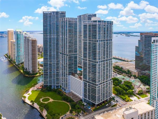Icon Brickell Tower 1, 475 Brickell Ave #4309, Miami, Florida 33131, image 2