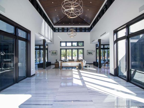 North Pinecrest, 8961 SW 62nd Ct, Pinecrest, Florida 33156, image 2