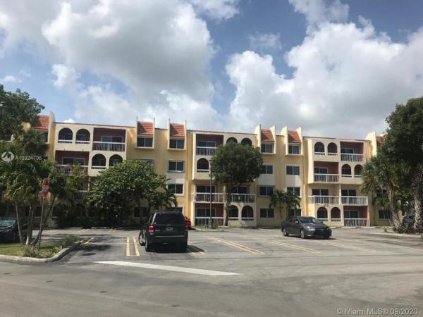 Village Of Kings Creek, 7915 Camino Real #N-318, Glenvar Heights, Florida 33143, image 2