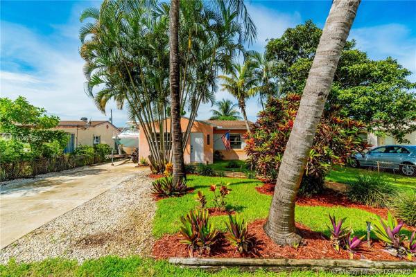 Hollywood Park, 2439 Liberty St, Hollywood, Florida 33020, image 2