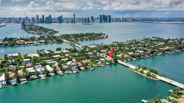Di Lido Island, 425 E Di Lido Dr, Miami Beach, Florida 33139, image 1