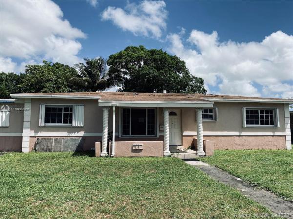 Weston Village, Miami Gardens, Florida 33169, image 2