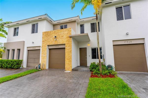 Venetian Parc, 17515 SW 150th Ct, Richmond West, Florida 33187, image 2
