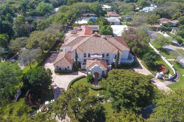 Riviera, 800 S Alhambra Cir, Coral Gables, Florida 33146, image 2