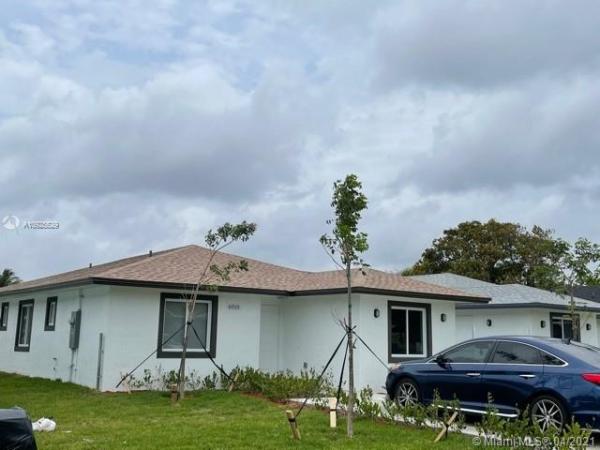 Hialeah Heights, 6010 NW 30th Ave, Brownsville, Florida 33142, image 2