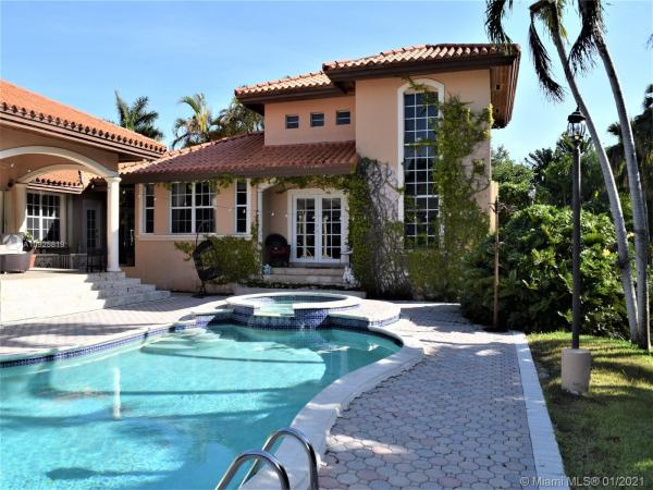 Cocoplum, 180 Isla Dorada Blvd, Coral Gables, Florida 33143, image 2