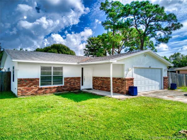 421 NW Riverside Dr, Florida 34983, image 2