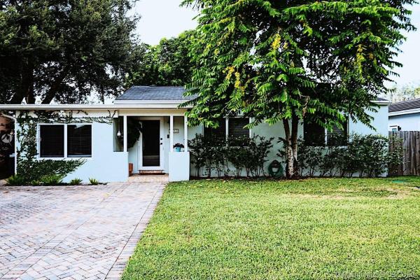 Bird Road Estates, 6359 SW 44th St, South Miami, Florida 33155, image 2