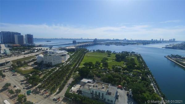 Ten Museum Park Residential, 1040 Biscayne Blvd #2301, Miami, Florida 33132, image 2