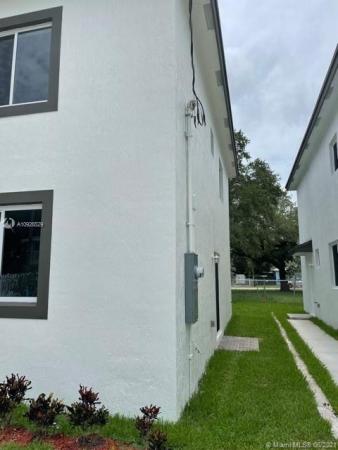 Roosevelt Park, 3036 NW 45th St, Brownsville, Florida 33142, image 2