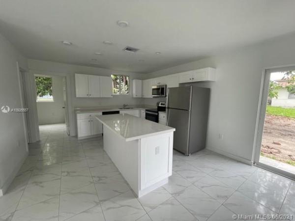 Roosevelt Park, 3052 NW 45th St, Brownsville, Florida 33142, image 2