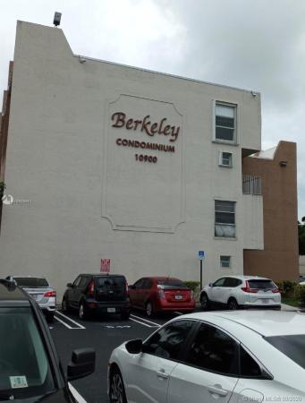 The Berkeley, 10900 SW 104th St #412, Kendall, Florida 33176, image 2