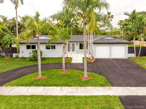 Pine Shore, 12900 SW 112th Ave, Kendall, Florida 33176, image 2