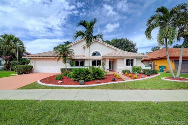 Oak Knoll Ridge, 2001 SW 98th Ter, Davie, Florida 33324, image 2