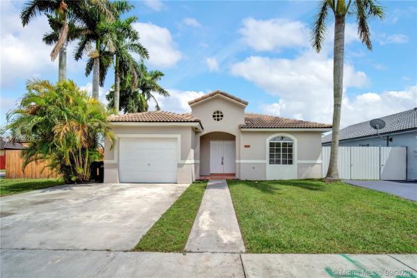 Maralex Homes, 17027 SW 143rd Pl, Richmond West, Florida 33177, image 2