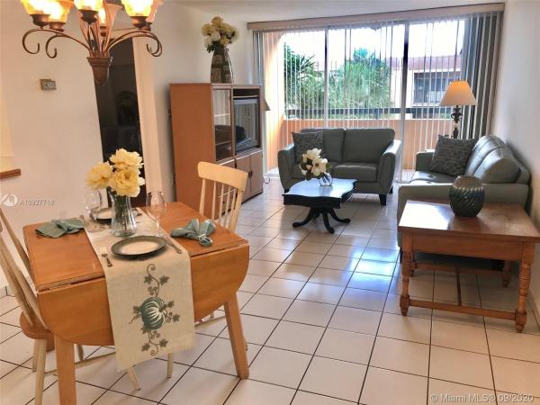 Sandalwood, 802 NW 87th Ave #319, Fountainebleau, Florida 33172, image 2