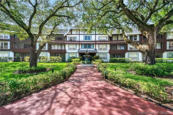 International Village At Inverrary, 3710 Inverrary Dr #3XY, Lauderhill, Florida 33319, image 1