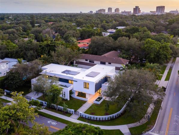 Palm Miami Heights, 5900 SW 80th St, South Miami, Florida 33143, image 2