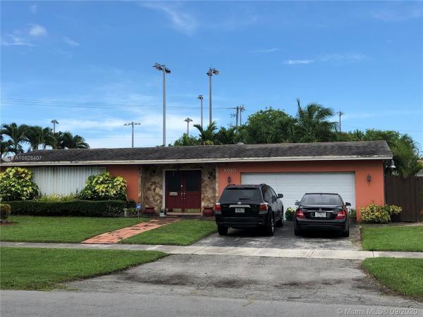Cutler Ridge Pines, 8910 SW 200th St, Cutler Bay, Florida 33157, image 2
