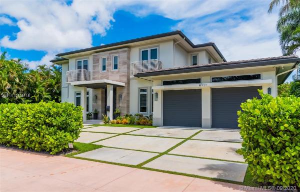 Riviera, 6511 Maynada St, Coral Gables, Florida 33146, image 2
