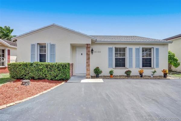 Westbrooke At Avalon, 8560 NW 193rd Ln, Hialeah, Florida 33015, image 2