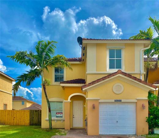 Villas Del Campo, 10922 SW 244th Ter #10922, Princeton, Florida 33032, image 2