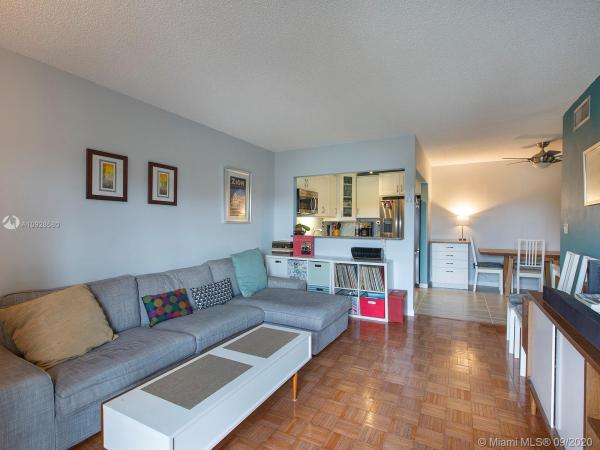 8950 NE 8th Ave #305, Miami, Florida 33138, image 2