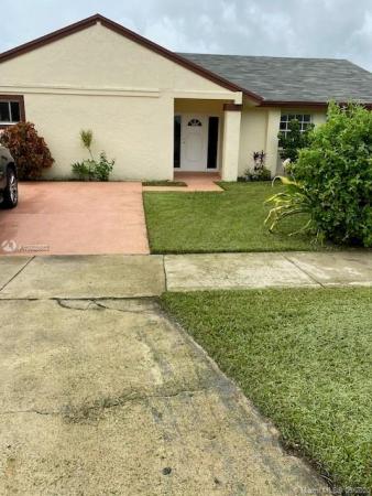 Oak Park, 21086 SW 124th Ave Rd, South Miami Heights, Florida 33177, image 2