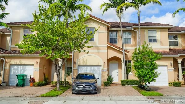 Kendall Breeze, 12232 SW 124th Path #12232, Three Lakes, Florida 33186, image 2