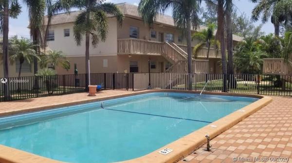 1350 NE 119th St #135007, Unincorporated Dade County, Florida 33161, image 2