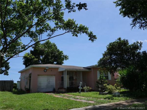 Fulford Homes, 15789 NE 19th Pl, North Miami Beach, Florida 33162, image 2