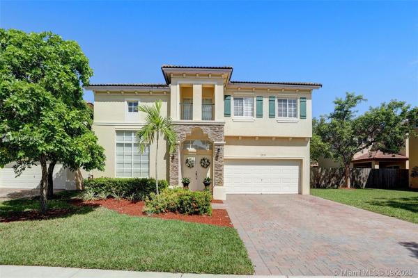 The Reserve At Isles Of Bayshore, 22123 SW 88th Ct, Cutler Bay, Florida 33190, image 2