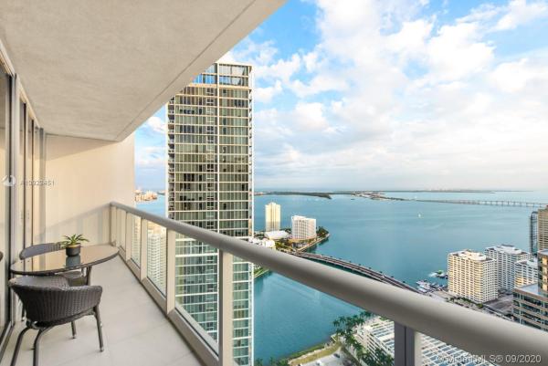 Icon Brickell Tower 3, 485 Brickell Ave #4709, Miami, Florida 33131, image 2