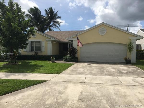 North Gate, 2630 SE 7th Pl, Homestead, Florida 33033, image 2
