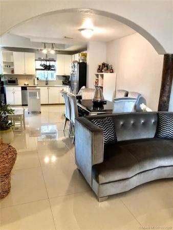 The Palms At Isles Of Bayshore, Cutler Bay, Florida 33190, image 2