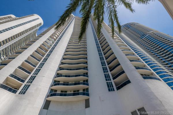 Tdr Tower 3, 15811 Collins Ave #1407, Sunny Isles Beach, Florida 33160, image 2
