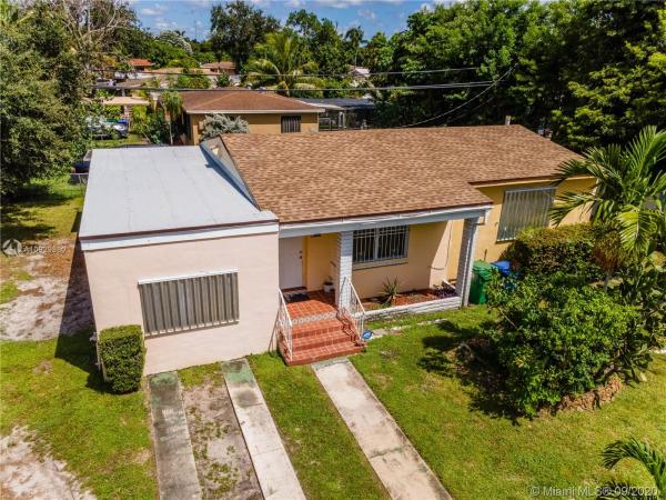 Biscayne Gardens, 1077 NW 147th St, Golden Glades, Florida 33168, image 2