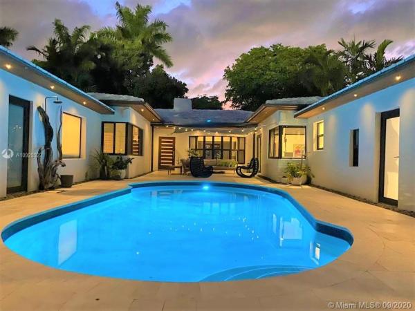 La Gorce Golf, 5730 Alton Rd, Miami Beach, Florida 33140, image 2