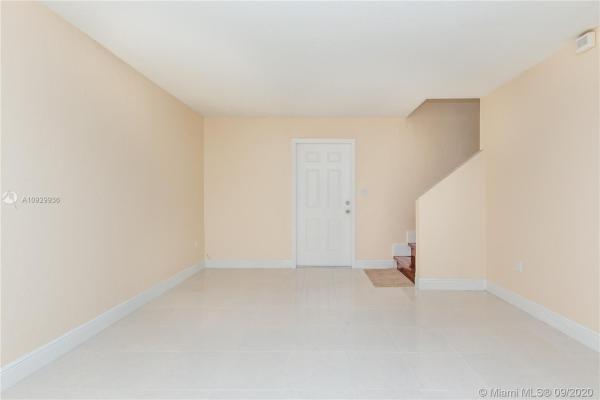 Kings Gardens, 4524 NW 191st Ter #4524, Miami Gardens, Florida 33055, image 2
