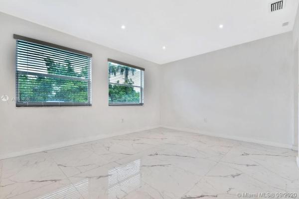 Cambridge Lawns, 6201 SW 60th St, South Miami, Florida 33143, image 2