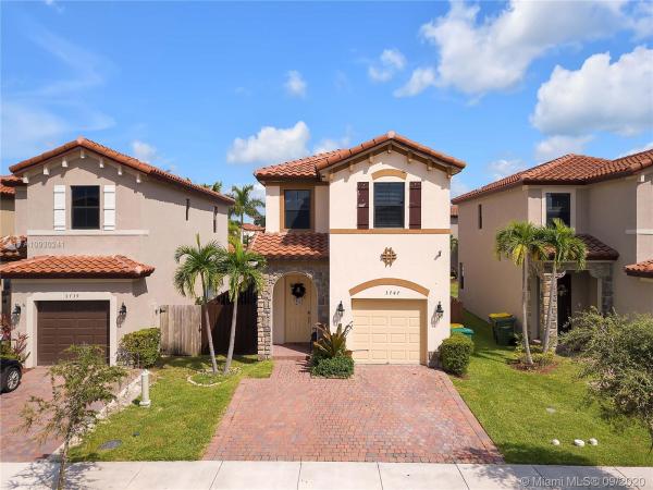 Sierra At The Vineyards, 3747 NE 1st St, Homestead, Florida 33033, image 2