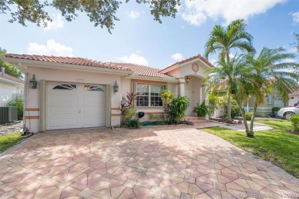 Sawgrass Plantation, 13540 NW 5th Ct, Plantation, Florida 33325, image 2