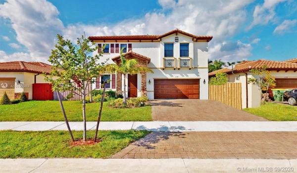 Kingman Commons, 2571 SE 1st St, Homestead, Florida 33033, image 2