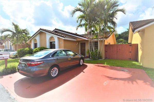 Sunset Woods, 11226 SW 75th Ter, Kendall, Florida 33173, image 2