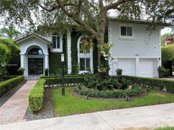 Pinewood Grove, 9401 SW 97th Ct, Kendall, Florida 33176, image 2