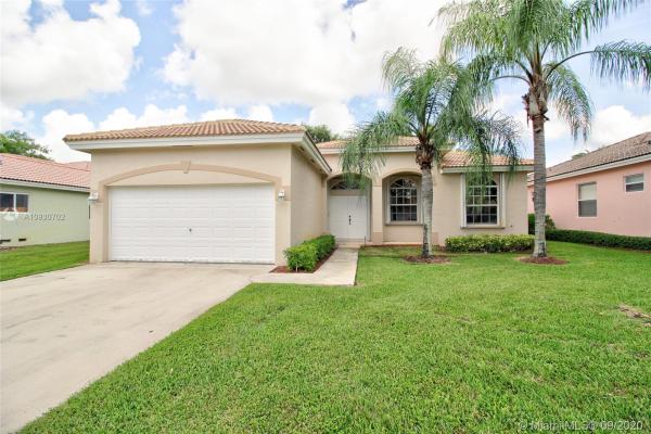 North Gate, 487 SE 23rd Dr, Homestead, Florida 33033, image 2