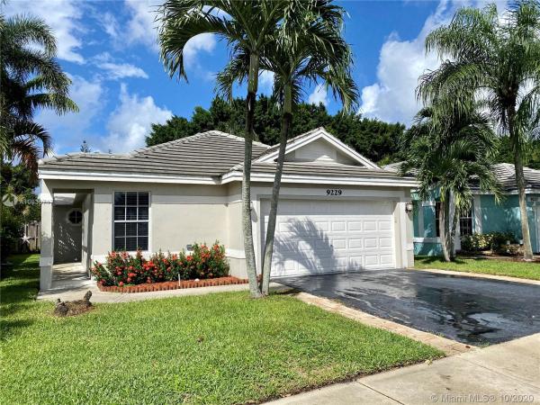 Arborwood, 9229 Arborwood Cir, Davie, Florida 33324, image 2